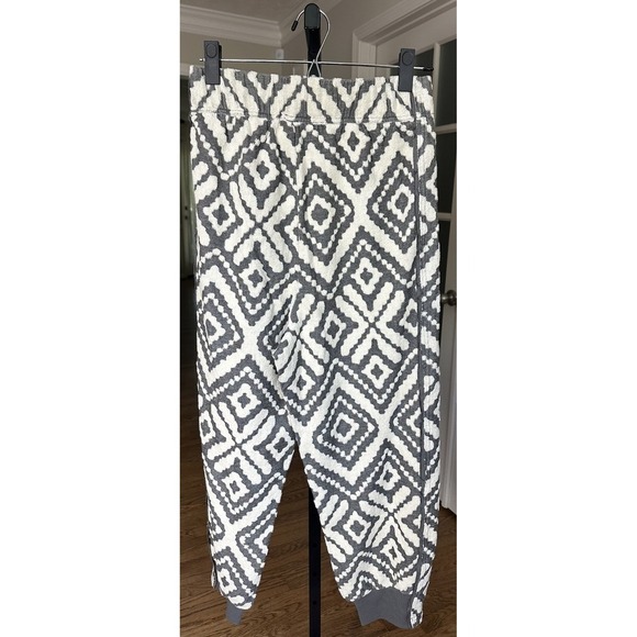 Free People FP Movement Jacquard Jogger Pants XS Gray White Lounge NWT $108 - Picture 6 of 11
